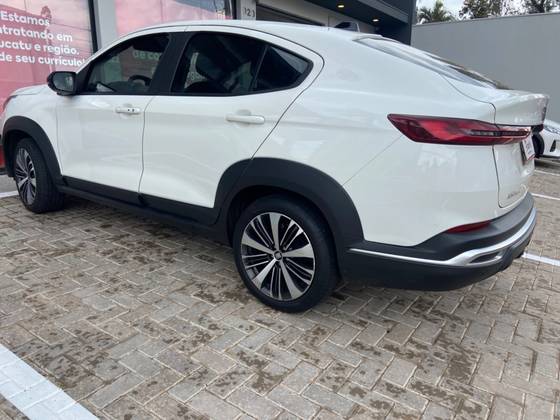 FIAT FASTBACK 1.0 TURBO 200 FLEX AUDACE CVT FIAT FASTBACK 1.0 TURBO 200 FLEX AUDACE CVT